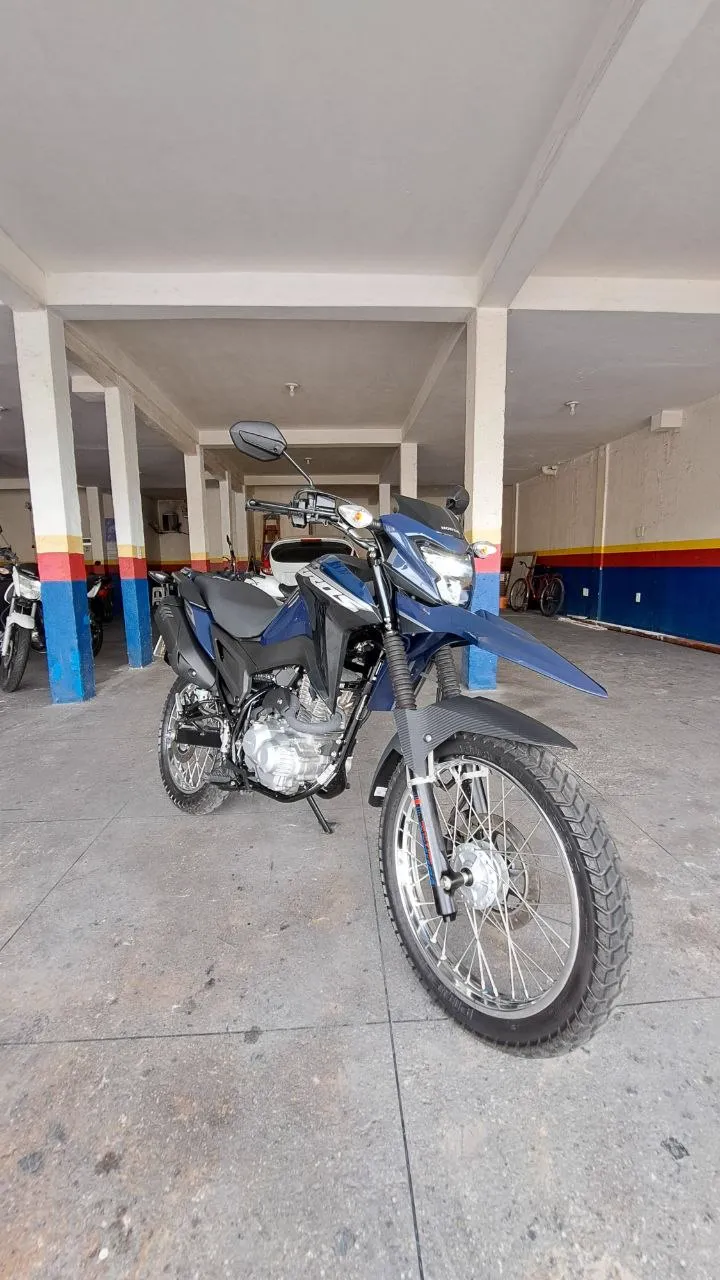HONDA BROS 160 CBS FRENTE DIREITA